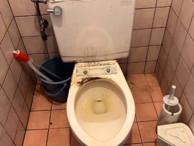 トイレ詰まり→トイレ交換